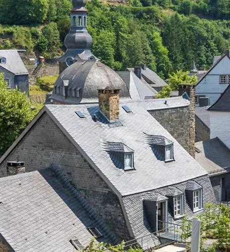 아파트 Stadthaus Aqua&blue 몬샤우